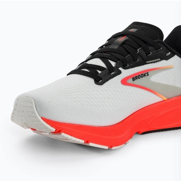 Brooks Launch 10 Men's Running Shoes white/black/fiery coral Sz 8.5 - Picture 7 of 10